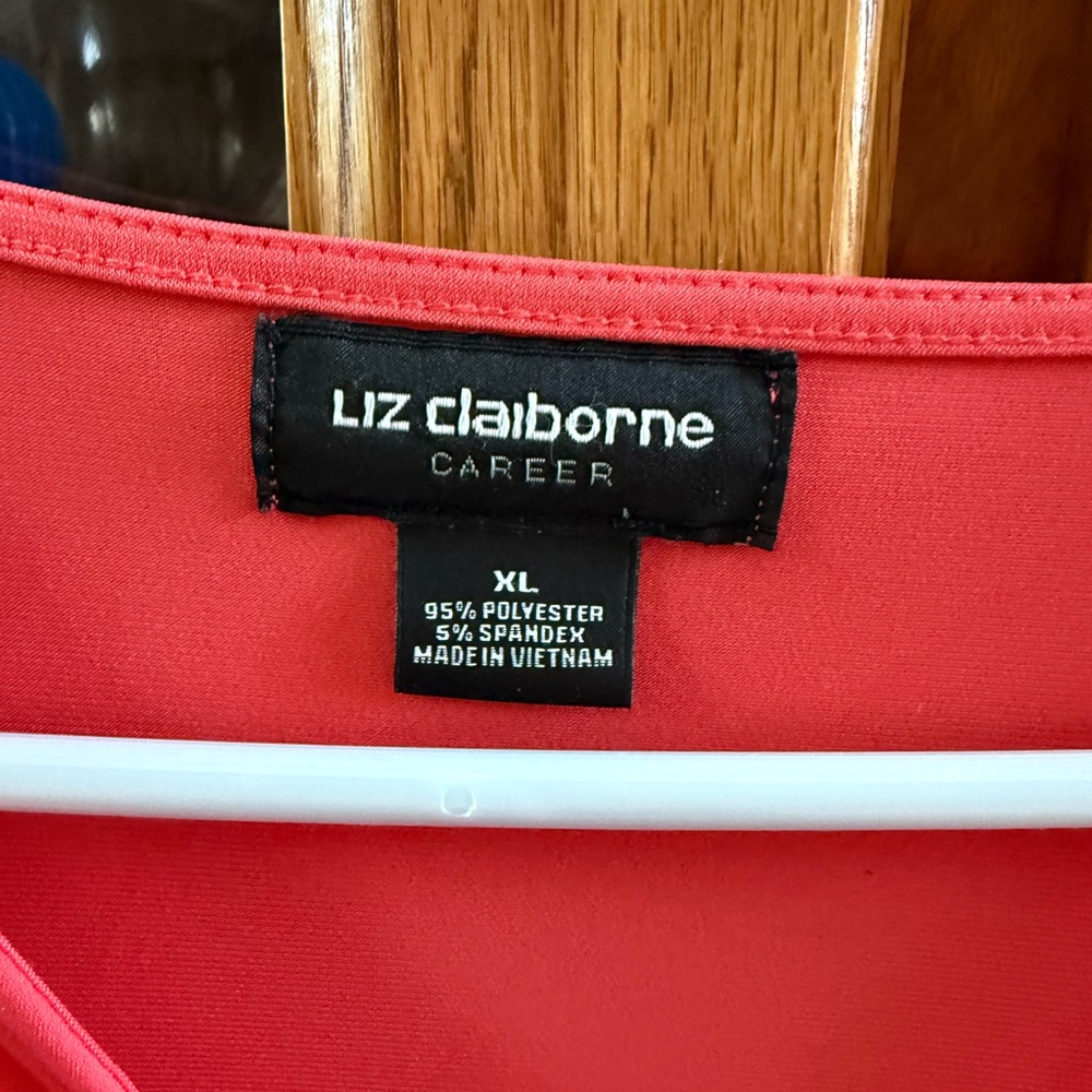 Liz Claiborne Career blouse XL EUC coral color - Picture 2 of 3